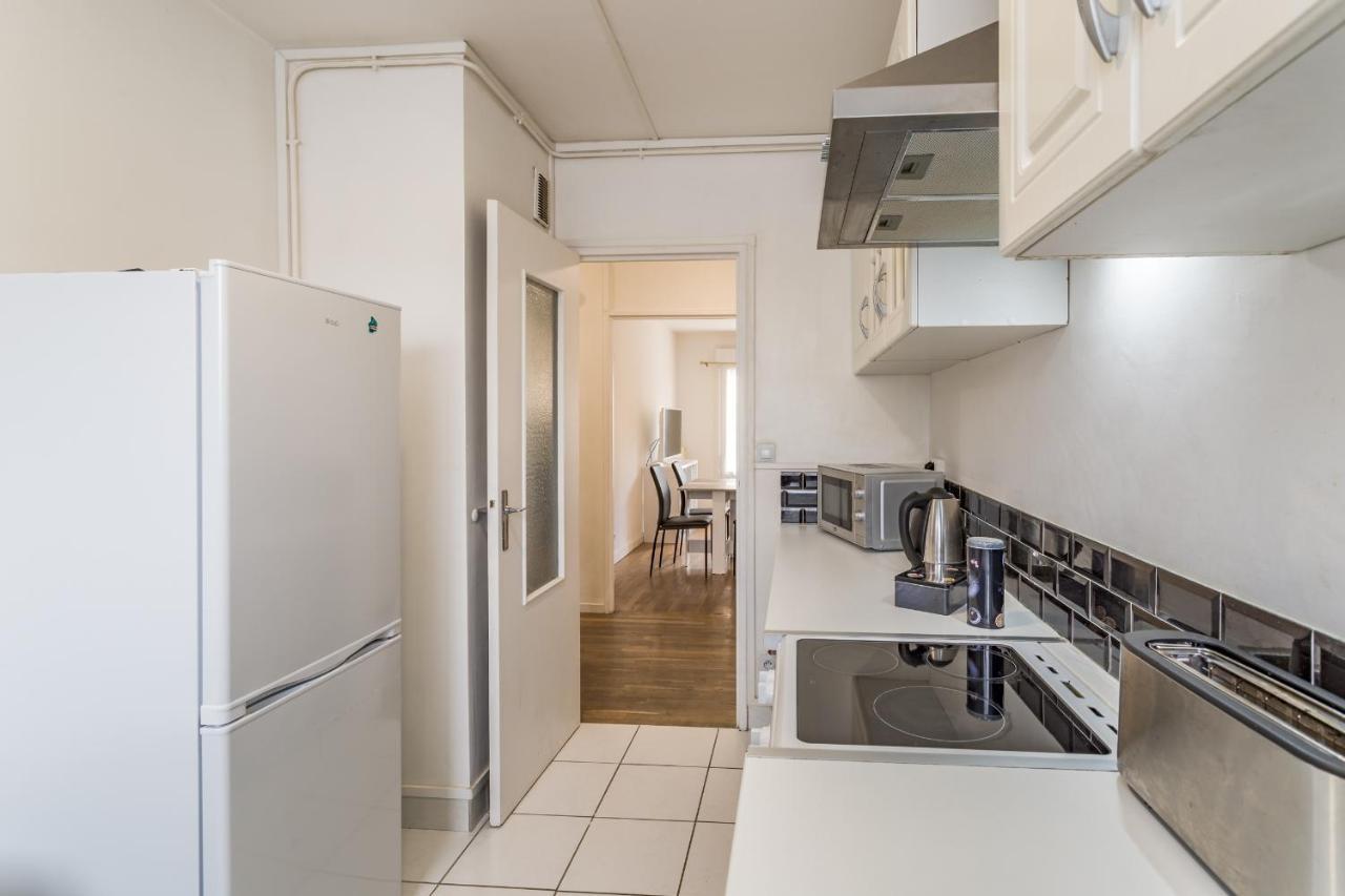Spacieux Appartement - 6 Personnes - Parking Gratuit Saint-André-les-Vergers Esterno foto