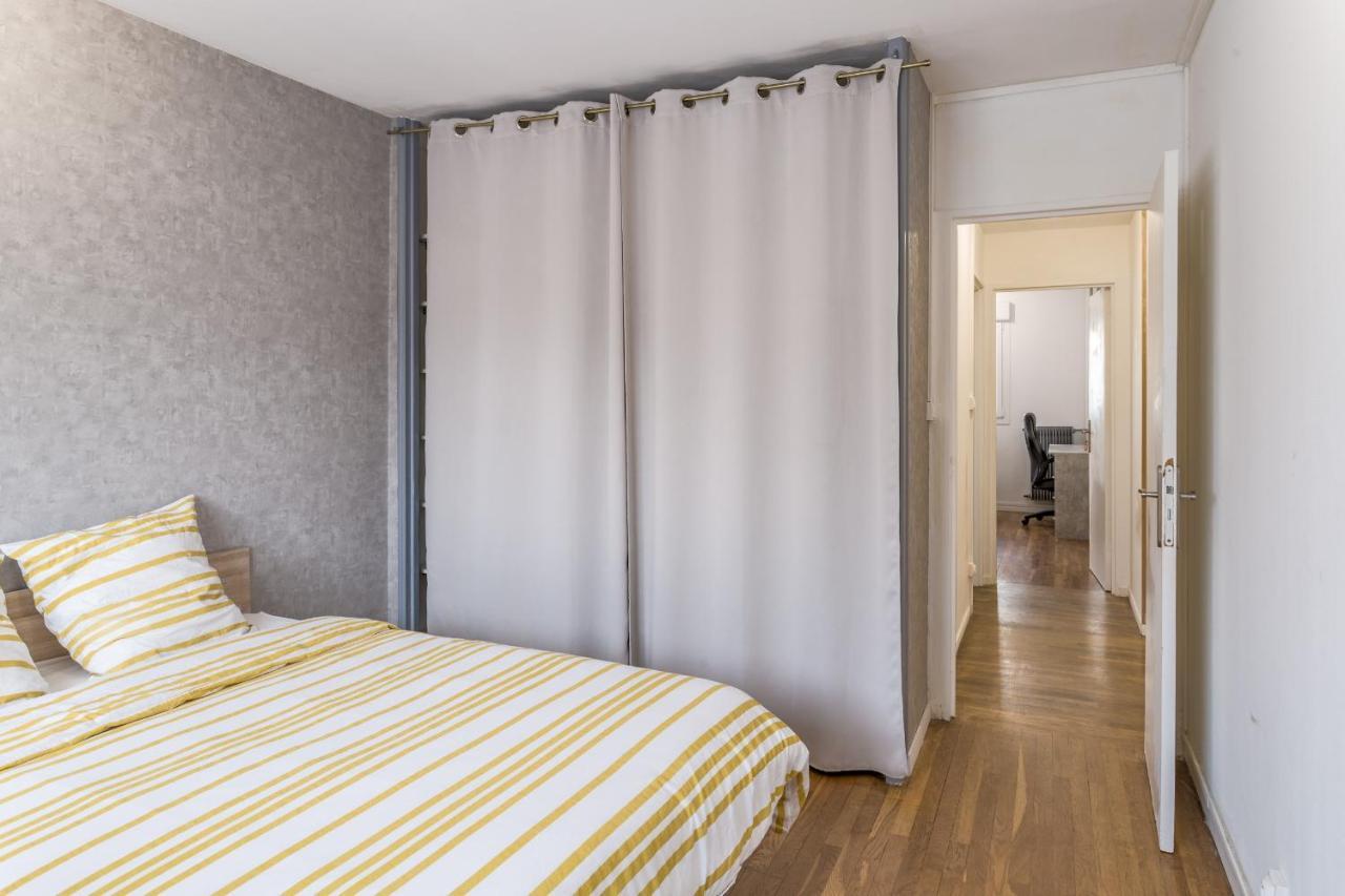 Spacieux Appartement - 6 Personnes - Parking Gratuit Saint-André-les-Vergers Esterno foto